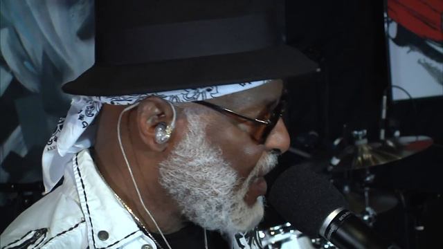 Mo Rodgers "Black Coffee and Cigarettes" Studio City Sound Live смотреть онлайн