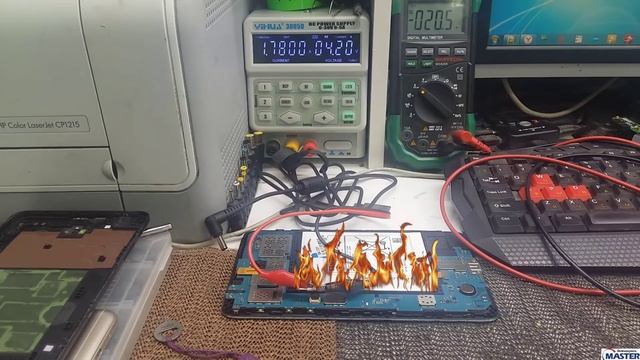 Забыл вовремя зарядить телефон планшет? Теперь не включается, не заряжается. смотреть онлайн