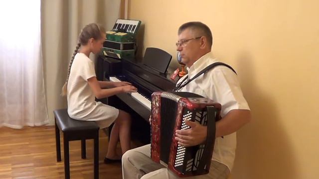 Дуэт Арина Резникова, Виктор Резников Менуэт смотреть онлайн