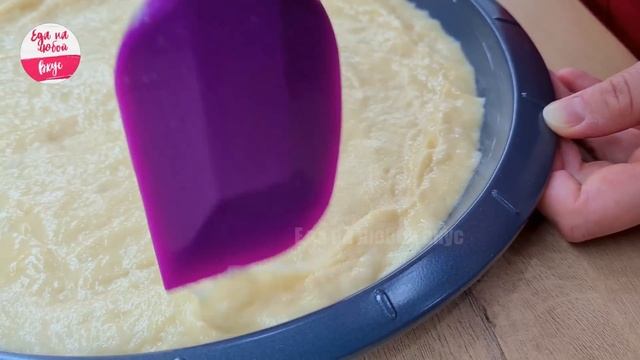 Он словно с кремом, Эксперимент удался! Очень вкусно, просто. Нежный Сахарный пирог из жидкого тест смотреть онлайн