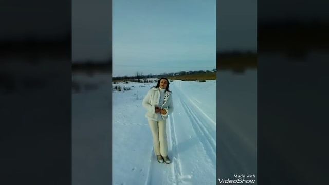 Зимушка-красавица!! Зима-невестою на выданье разбросала снежную фату!!! смотреть онлайн