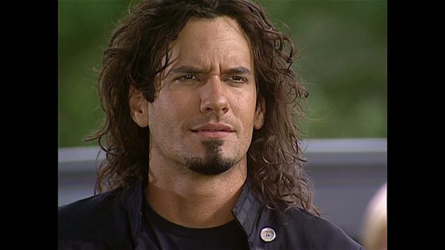 Isabel & Salvador (1) / El Cuerpo Del Deseo (HD) смотреть онлайн