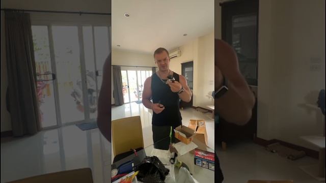 Тайланд. Пхукет. Распаковка посылки с Lazada