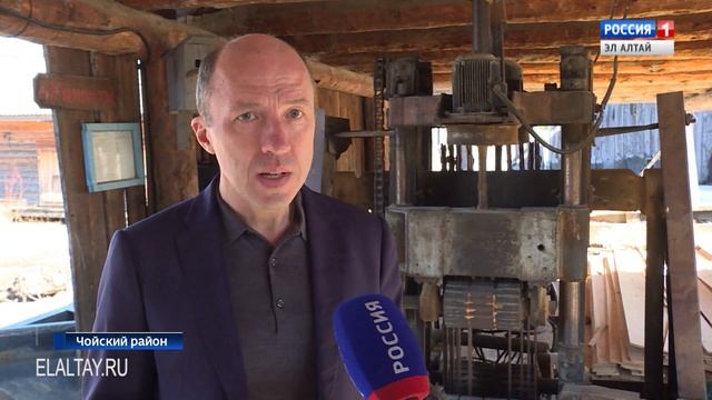 Олег Хорохордин пообщался с лесозаготовителями Чойского района смотреть онлайн