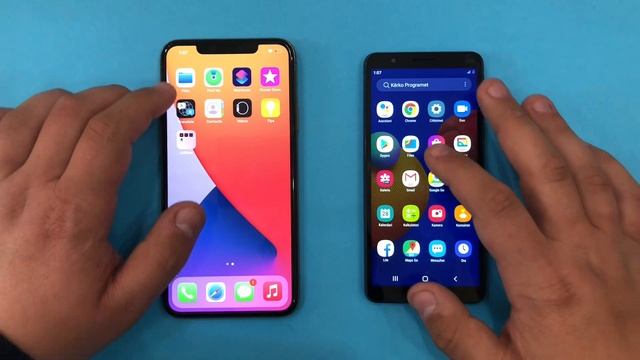 iPhone 11 Pro Max vs Samsung Galaxy A01 Core смотреть онлайн