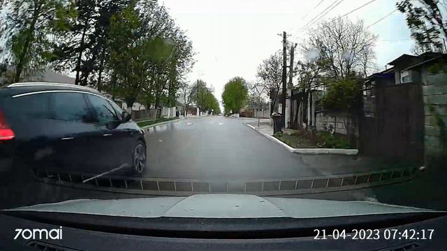 Человек торопится Молдова смотреть онлайн