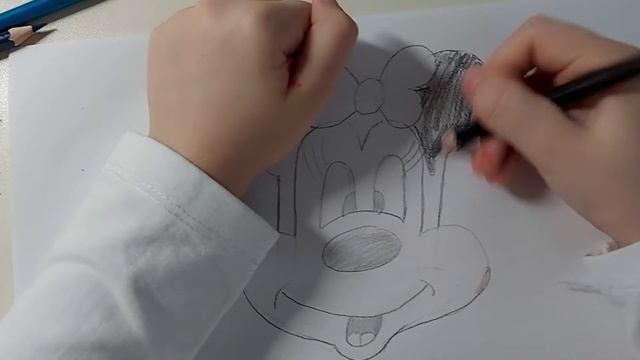 Как нарисовать Минни Маус, How to draw Minnie Mouse смотреть онлайн