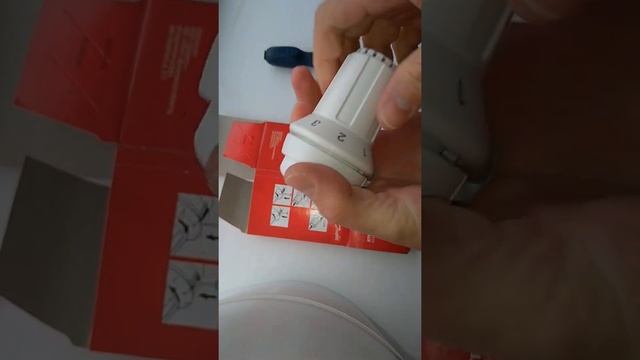 Заклинил терморегулятор Danfoss RTR-C 7070 (013G7070) смотреть онлайн