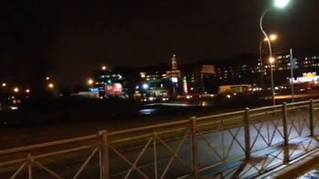 Посадка вертолета у Родео Драйв смотреть онлайн