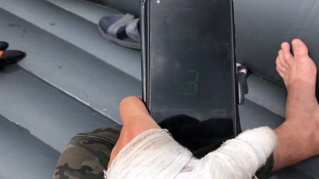 Глиссируем вдвоём на 5 л.с. с композитным винтом смотреть онлайн