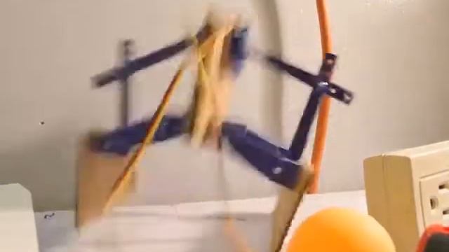 Rescue robot build, Entry 5: The claw смотреть онлайн