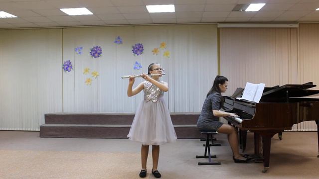 Волкова Кира_Ж.Б.Лойе «Соната h-moll» ор.3 №10 1, 2 часть смотреть онлайн