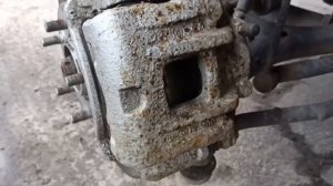 Покрашенные тормозные диски и суппорта спустя пол года. Киа Соренто 2.