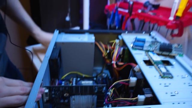 Колбаска, шум, Pentium 4 смотреть онлайн