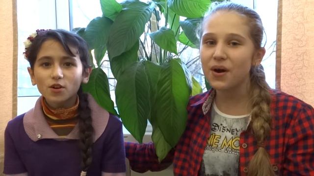 У моей России длинные косички. Стихи Николая Рубцова. Исполняют Ира Дорошенко и Геля Василенко смотреть онлайн