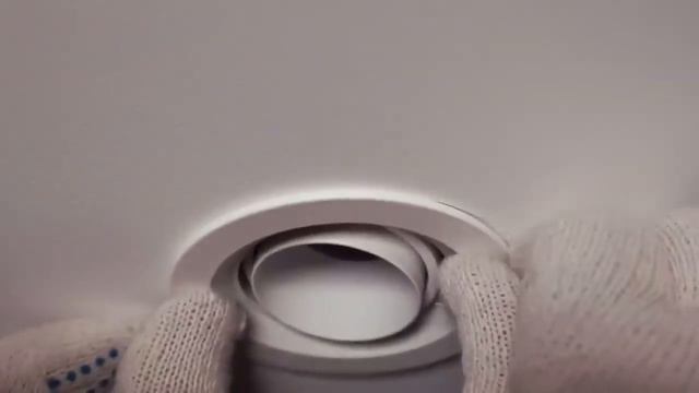 Встраиваемый светодиодный светильник Zoom в проекте "Гостиная с видом на бульвар" смотреть онлайн