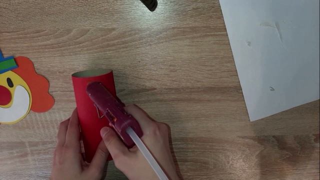 1 апреля! Творчество с детьми! Поделка на день смеха! Клоун из цветного картона. смотреть онлайн