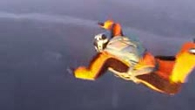 Парашютизм. Индивидуальная акробатика.