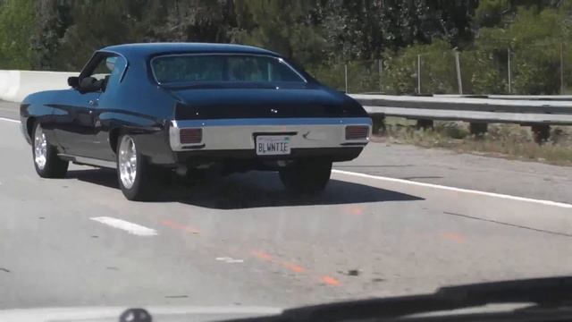 Chevrolet Chevelle with a blown 572 on the road смотреть онлайн