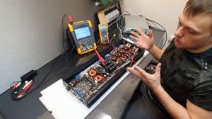 Тюнинг и доработка усилителя URAL ULTIMATUM 5000 двигаем защиту 15в+ до 16в