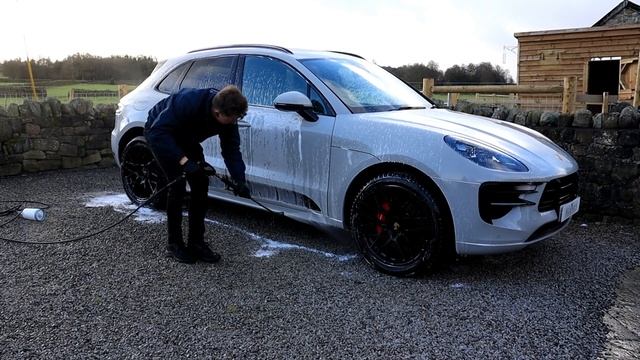 DIRTY Porsche Macan GTS - Exterior Deep Clean - Auto Detailing смотреть онлайн