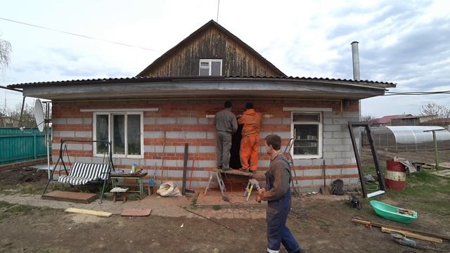 Установка входной двери с увеличением и усилением дверного проема смотреть онлайн