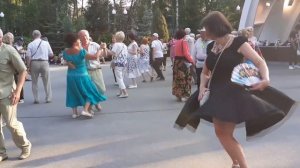 ЦЕЛУЙ, ЦЕЛУЙ, ЦЕЛУЙ МЕНЯ ВЕЗДЕ, МОЯ КОНФЕТОЧКА!.mp4