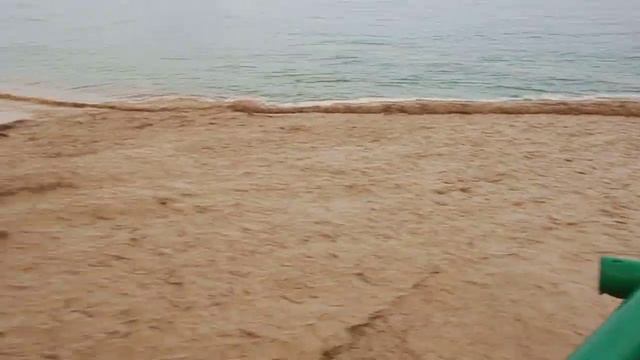 Селевой поток впадает в море смотреть онлайн