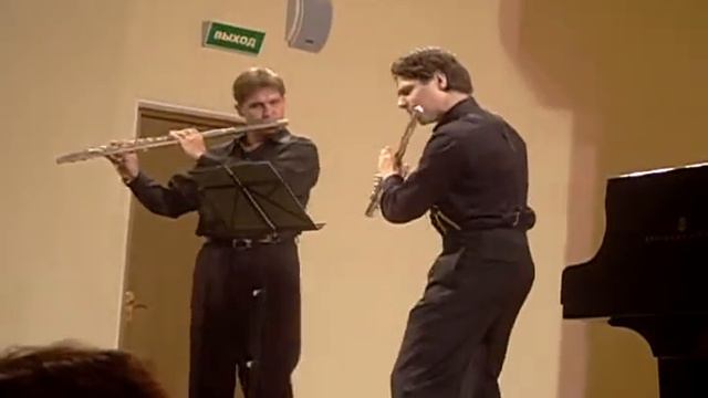 Telemann Canon для 2-х альтовых флейт.AVI смотреть онлайн