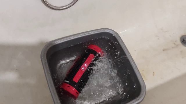 Water test JBL charge 4 TL Утопил колонку ?! смотреть онлайн