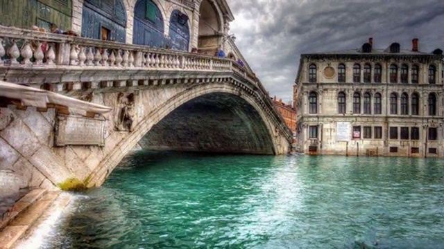 RONDO VENEZIANO - VENISE