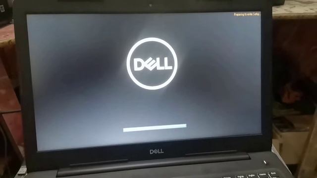 DELL LATITUDE 3590 смотреть онлайн