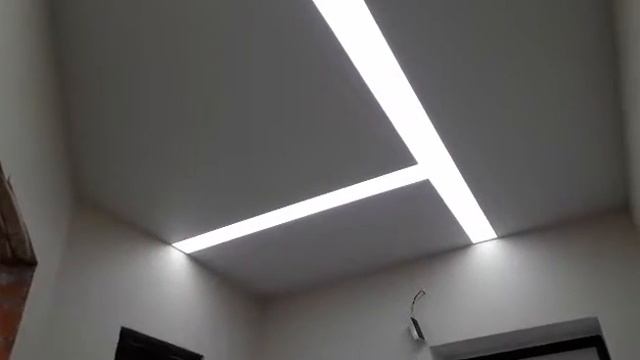 Натяжной потолок со световыми линиями от компании "Репа" смотреть онлайн