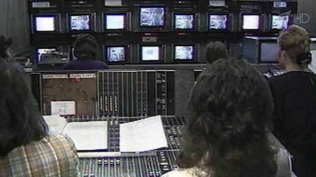 25 лет назад в эфир впервые вышла программа "Вести" смотреть онлайн