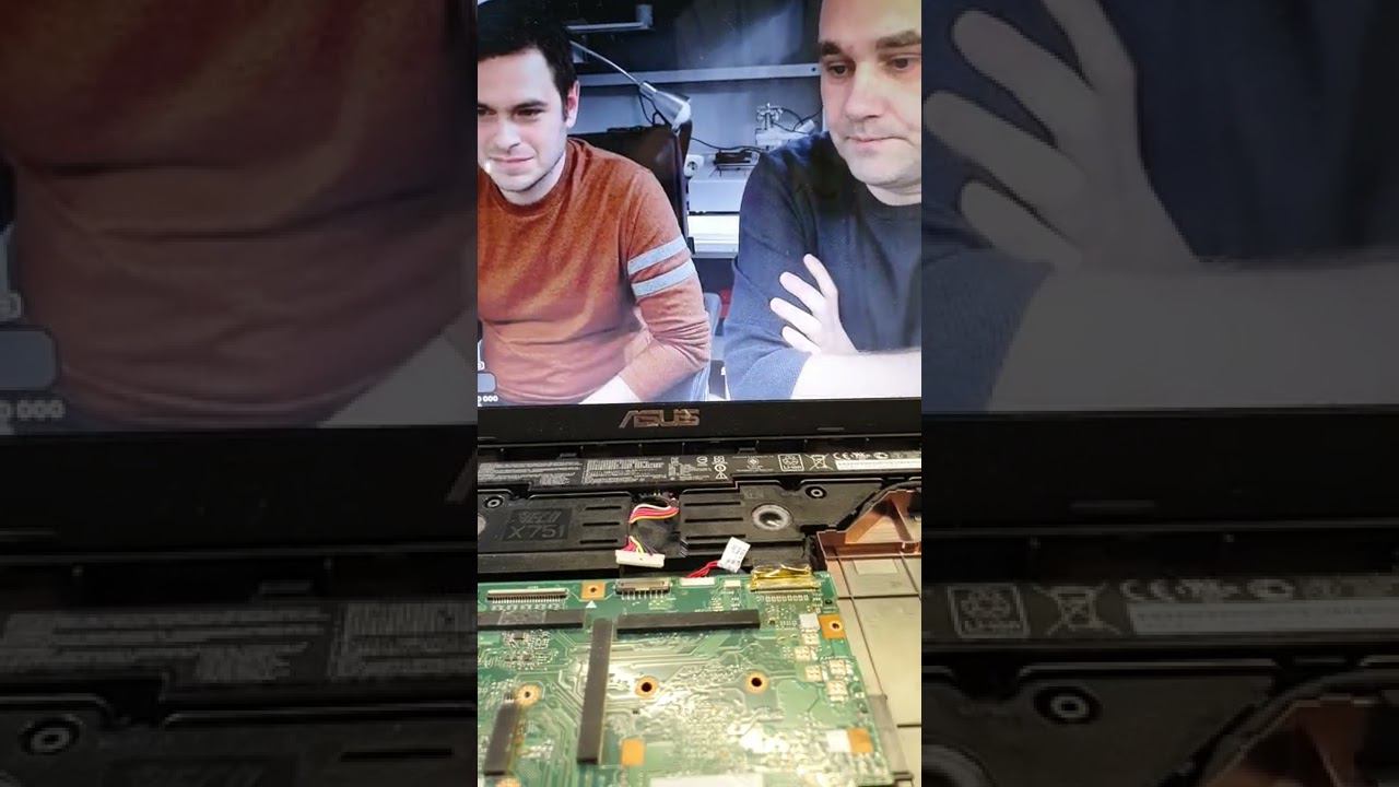 Asus X751MD иногда пропадает изображение смотреть онлайн