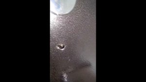 Как открыть ночную задвижку  снаружи входной двери.