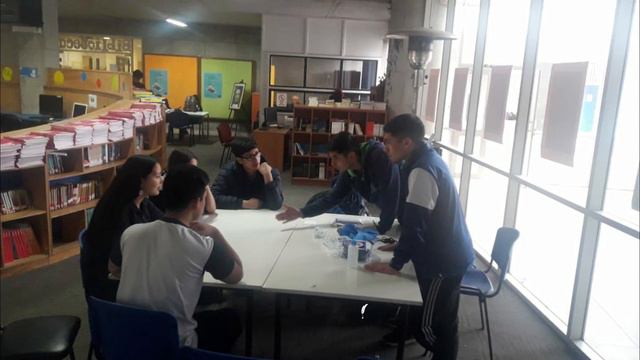 Liceo Bicentenario Polivalente Mariano Latorre - Jorge Sáez H. смотреть онлайн