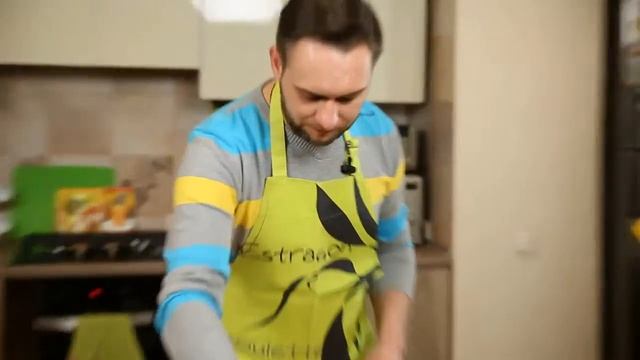 Вкусно и здорово! Салат с сельдереем и яблоками. смотреть онлайн