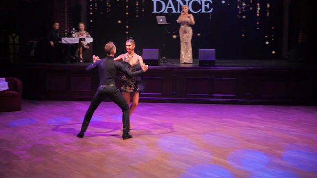 Подлесный Даниил- Домбровская Ольга Cha Cha Cha смотреть онлайн