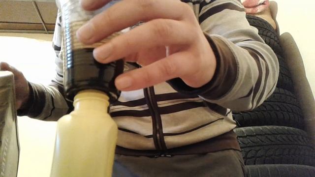 Чем смазать навесной замок в гараже смотреть онлайн