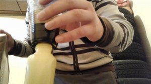 Чем смазать навесной замок в гараже