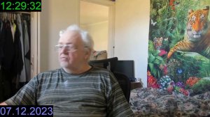 Как и чем кормить божьих коровок дома, зимой?