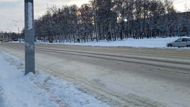 2977 Памятник Комсомольцам на Комсомольской улице Комсомольская площад Сквер Комсомольцев город Орё смотреть онлайн