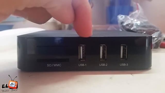 Unboxing Y Review en ESPAÑOL TV BOX MX4 ANDROID 4 4 | IPTV | Convierte TV en SMARTV | El Profe Jorg смотреть онлайн