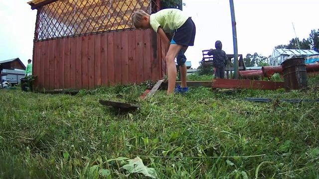 "ДАЧНЫЕ будни" 6 часть разбираю домик димы смотреть онлайн