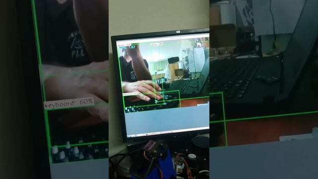 Object Detection API using TensorFlow Lite on Raspberry pi 3 смотреть онлайн