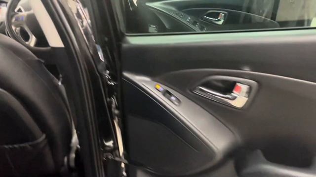 Hyundai iX35 Premium смотреть онлайн