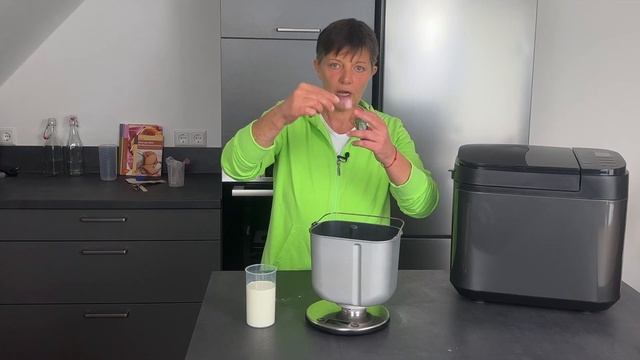 Der Perfekte Hefeteig -auf Knopfdruck! Brotbackautomat = Hefeteigautomat.