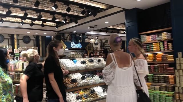 ?? Ночной Кемер. Мечеть. Подарочные лавки. Нас не запустили в Migros #НОРВЕГИЯ #ТУРЦИЯ #КЕМЕР смотреть онлайн