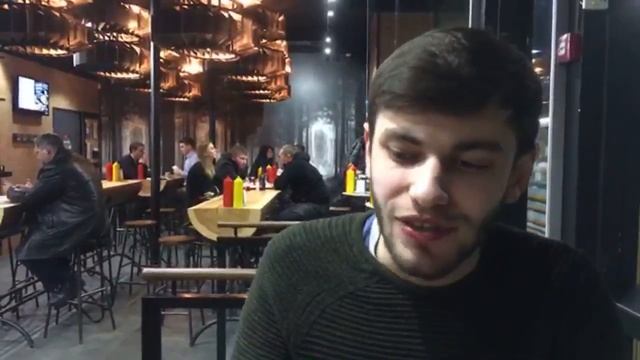 Славная бургерная МясоROOB. Еда рождённая в Сибири. Live video. смотреть онлайн